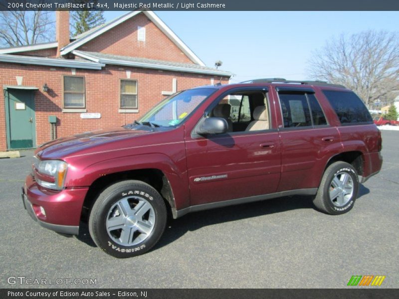 Majestic Red Metallic / Light Cashmere 2004 Chevrolet TrailBlazer LT 4x4