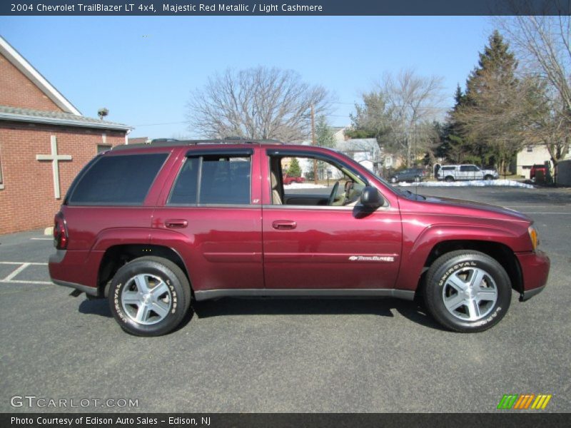 Majestic Red Metallic / Light Cashmere 2004 Chevrolet TrailBlazer LT 4x4