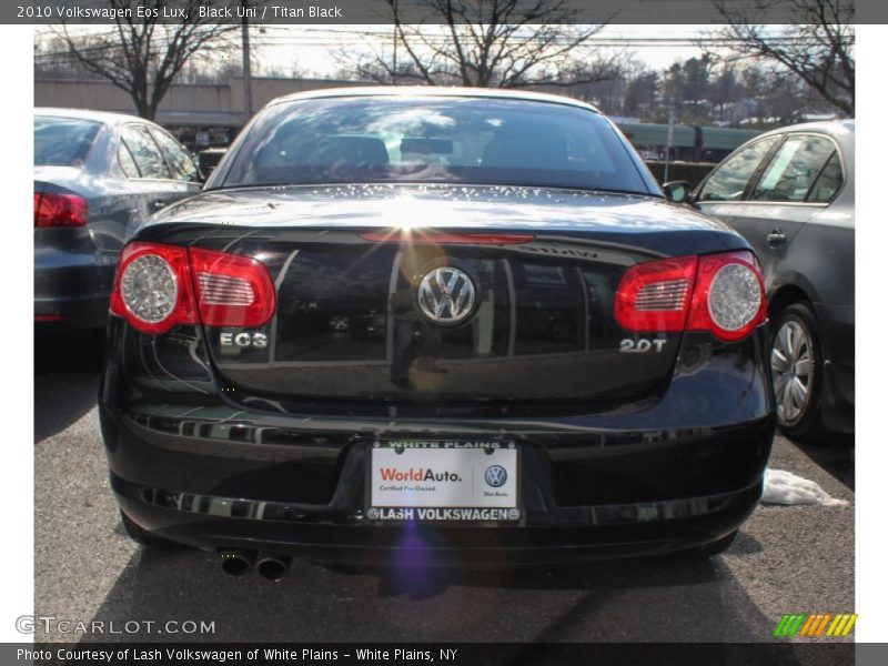 Black Uni / Titan Black 2010 Volkswagen Eos Lux
