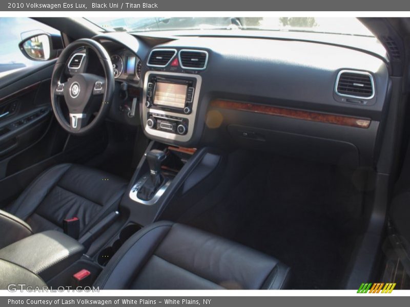 Black Uni / Titan Black 2010 Volkswagen Eos Lux