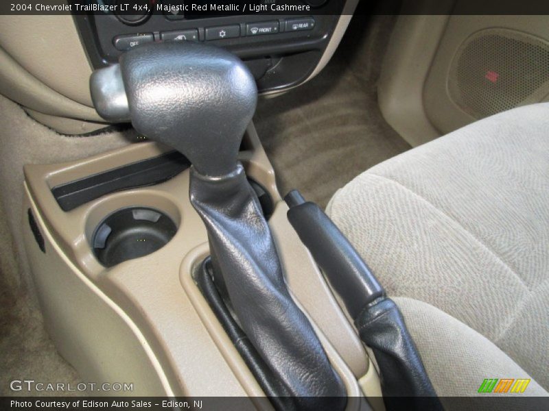 Majestic Red Metallic / Light Cashmere 2004 Chevrolet TrailBlazer LT 4x4