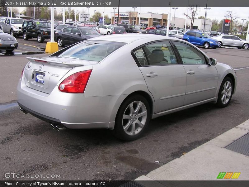 Radiant Silver Metallic / Frost 2007 Nissan Maxima 3.5 SE