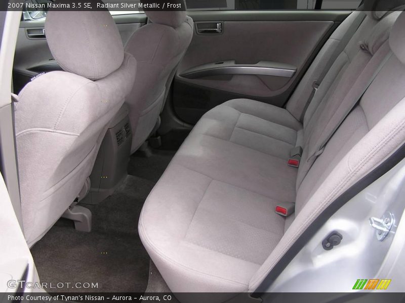 Radiant Silver Metallic / Frost 2007 Nissan Maxima 3.5 SE
