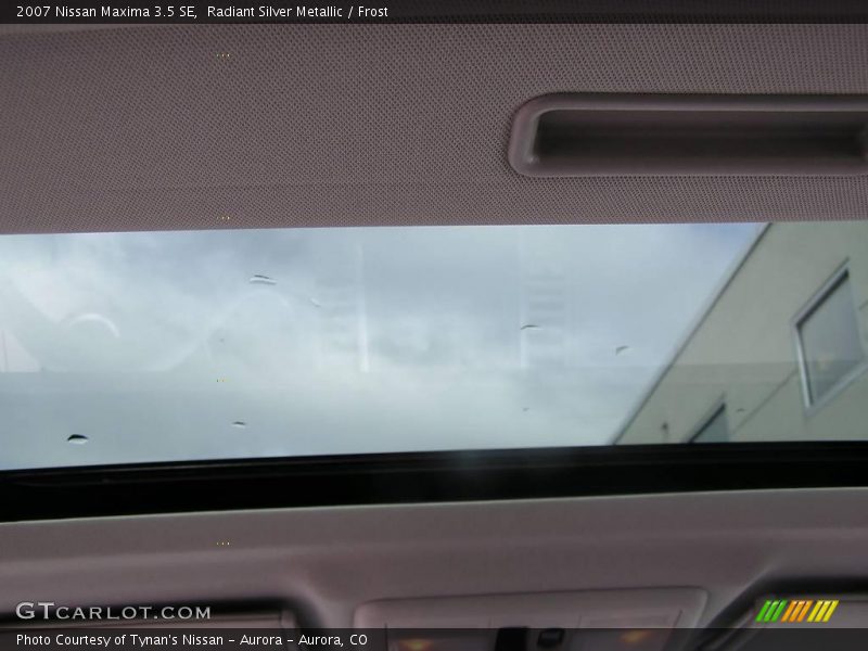 Radiant Silver Metallic / Frost 2007 Nissan Maxima 3.5 SE