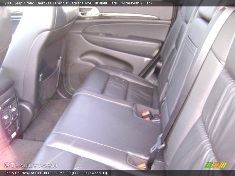Brilliant Black Crystal Pearl / Black 2013 Jeep Grand Cherokee Laredo X Package 4x4
