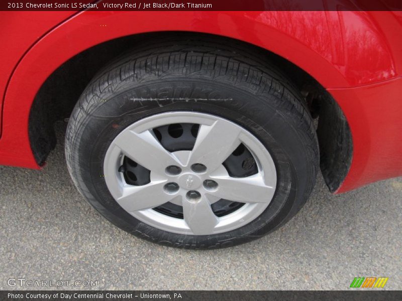 Victory Red / Jet Black/Dark Titanium 2013 Chevrolet Sonic LS Sedan
