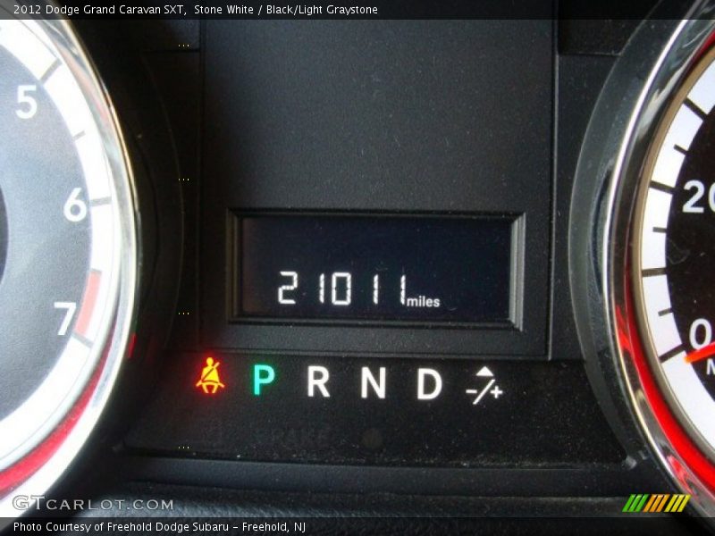 Stone White / Black/Light Graystone 2012 Dodge Grand Caravan SXT
