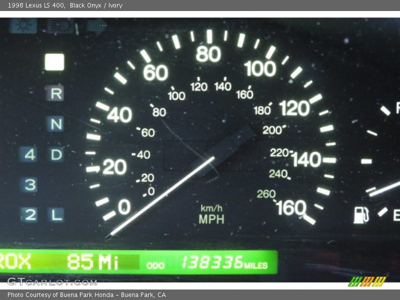 Black Onyx / Ivory 1998 Lexus LS 400