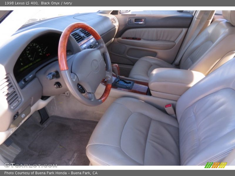 Black Onyx / Ivory 1998 Lexus LS 400