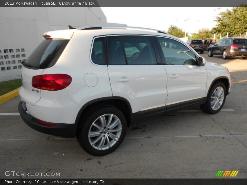 Candy White / Black 2013 Volkswagen Tiguan SE
