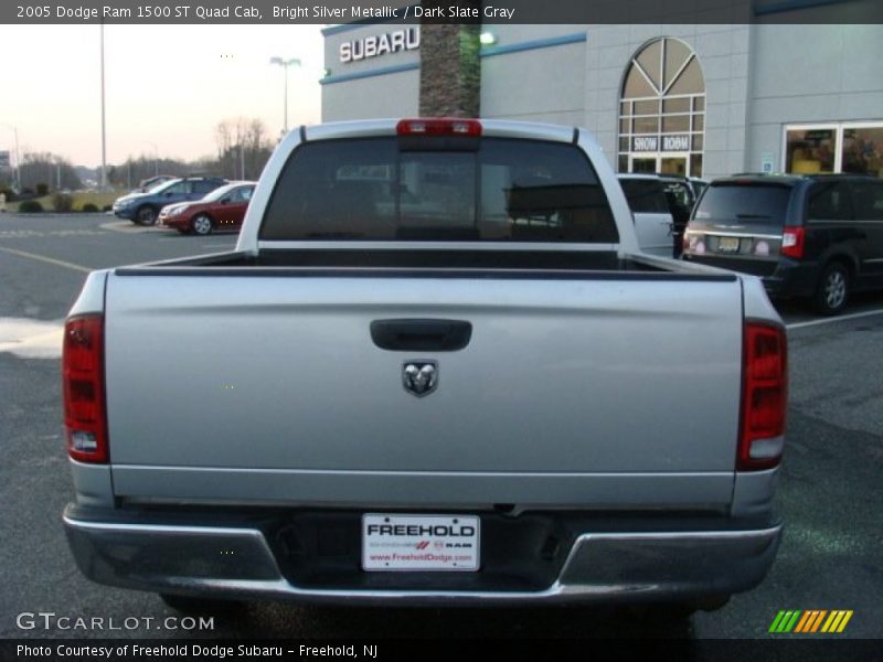 Bright Silver Metallic / Dark Slate Gray 2005 Dodge Ram 1500 ST Quad Cab