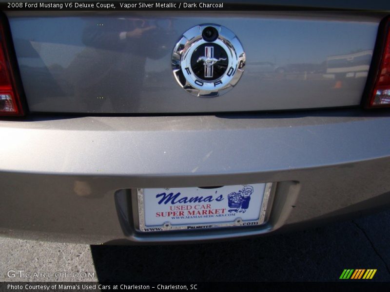 Vapor Silver Metallic / Dark Charcoal 2008 Ford Mustang V6 Deluxe Coupe