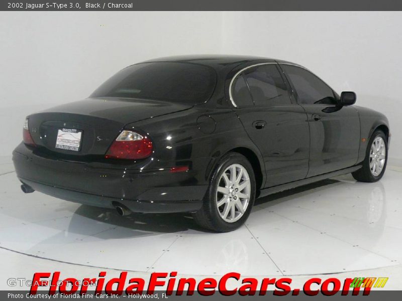 Black / Charcoal 2002 Jaguar S-Type 3.0