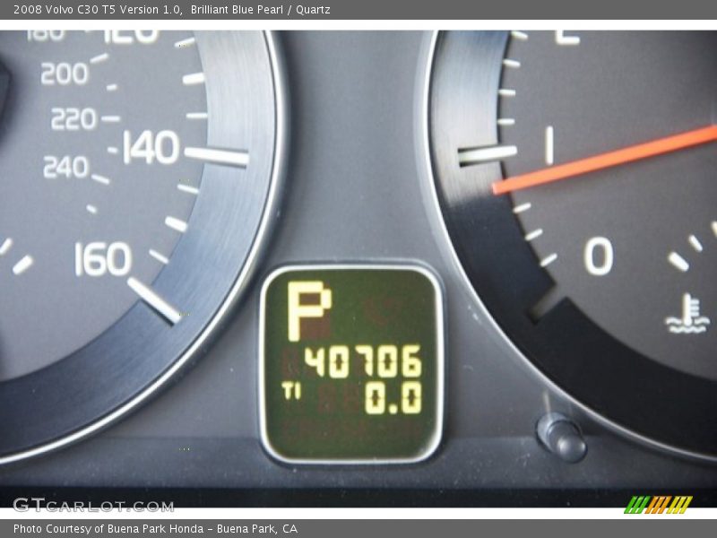 Brilliant Blue Pearl / Quartz 2008 Volvo C30 T5 Version 1.0