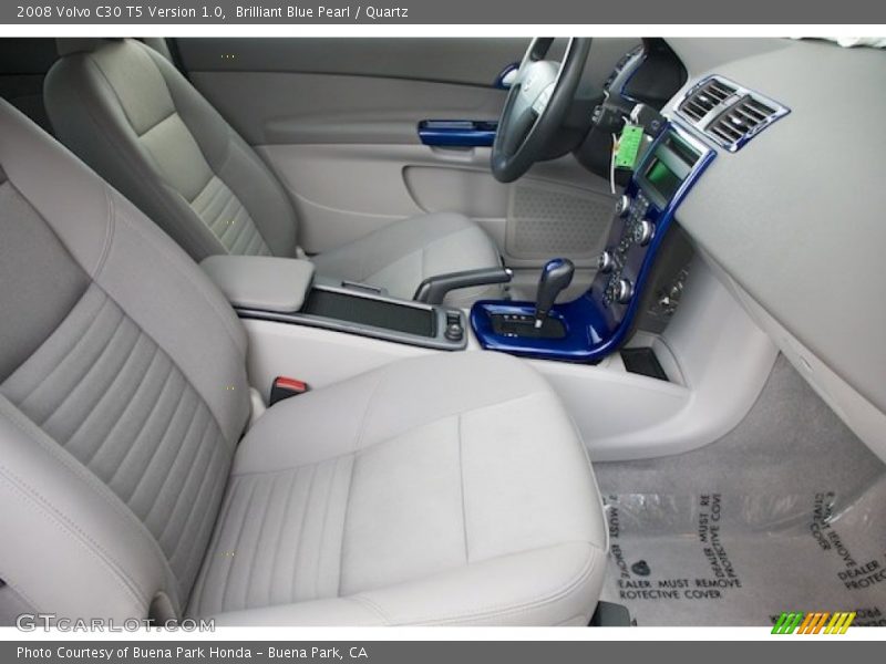  2008 C30 T5 Version 1.0 Quartz Interior