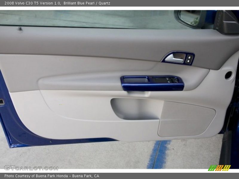 Door Panel of 2008 C30 T5 Version 1.0