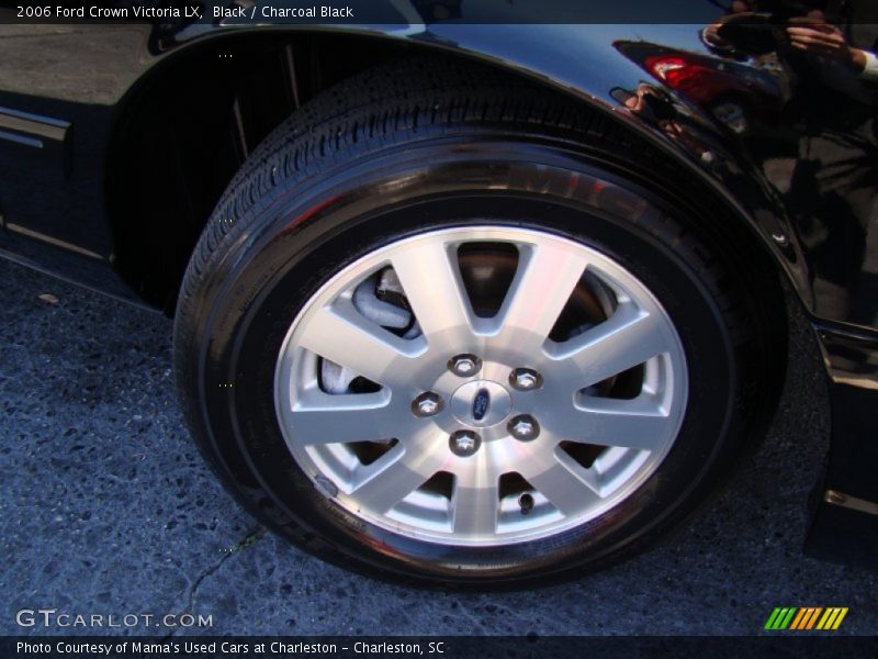 Black / Charcoal Black 2006 Ford Crown Victoria LX