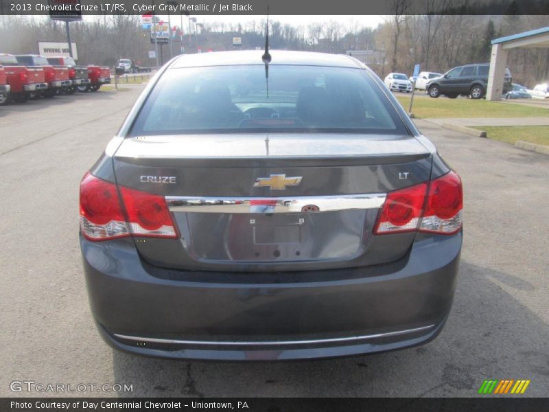Cyber Gray Metallic / Jet Black 2013 Chevrolet Cruze LT/RS