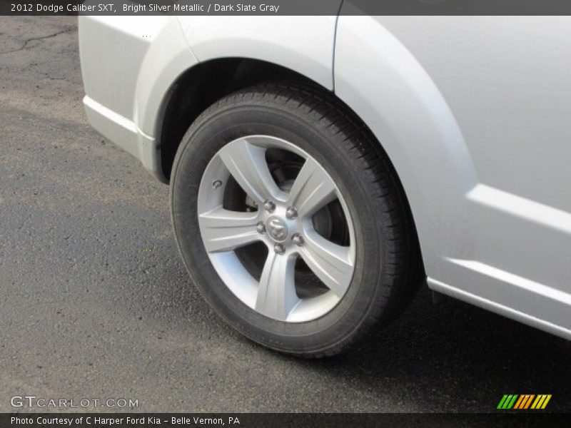 Bright Silver Metallic / Dark Slate Gray 2012 Dodge Caliber SXT