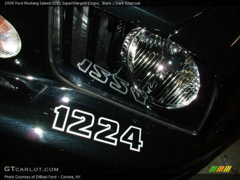 Black / Dark Charcoal 2006 Ford Mustang Saleen S281 Supercharged Coupe