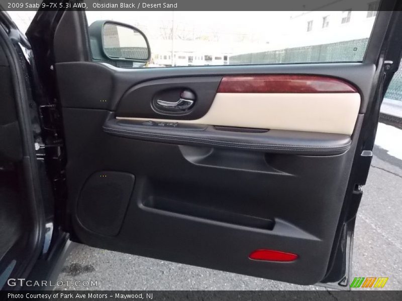 Door Panel of 2009 9-7X 5.3i AWD