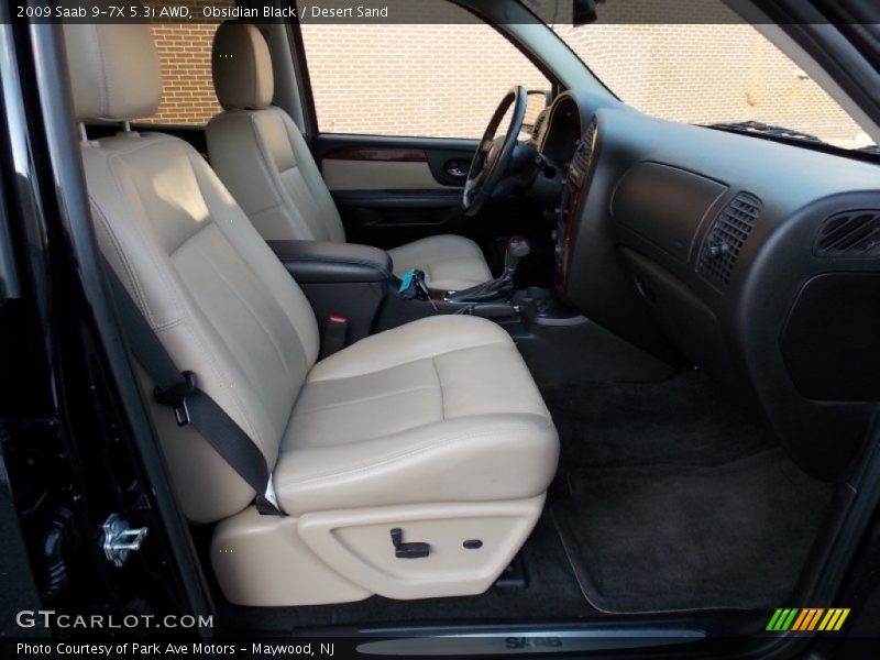 Front Seat of 2009 9-7X 5.3i AWD