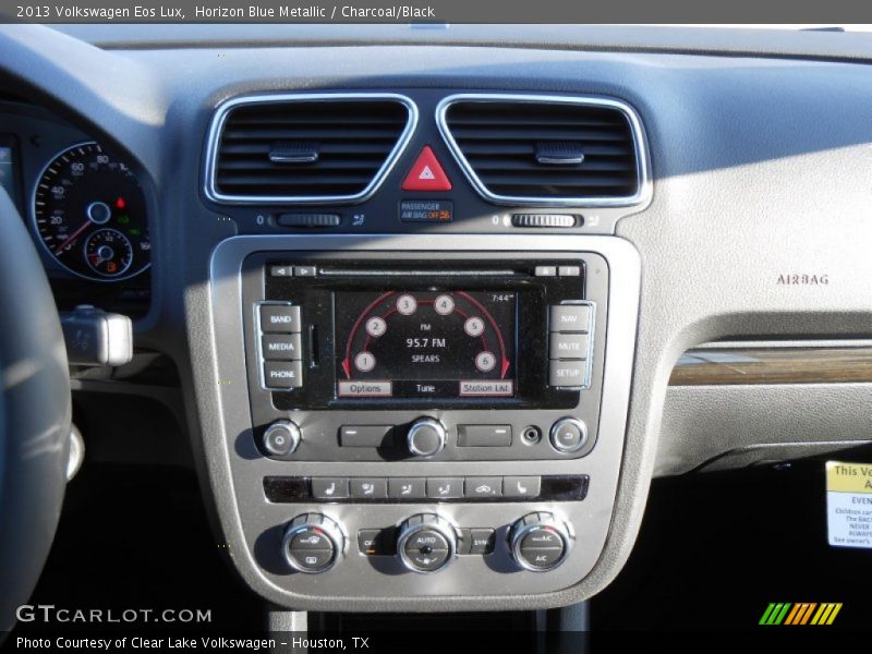 Horizon Blue Metallic / Charcoal/Black 2013 Volkswagen Eos Lux