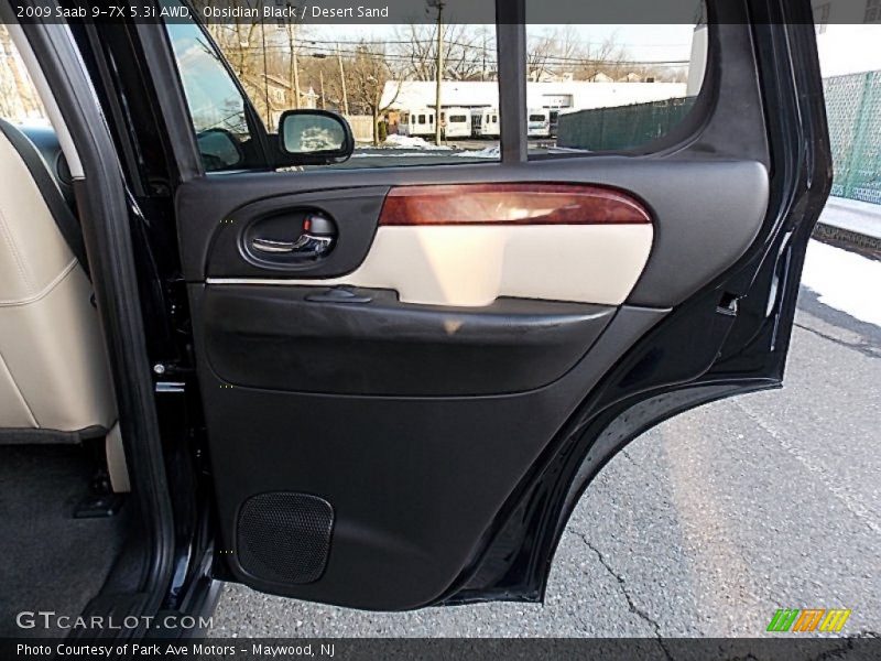 Door Panel of 2009 9-7X 5.3i AWD