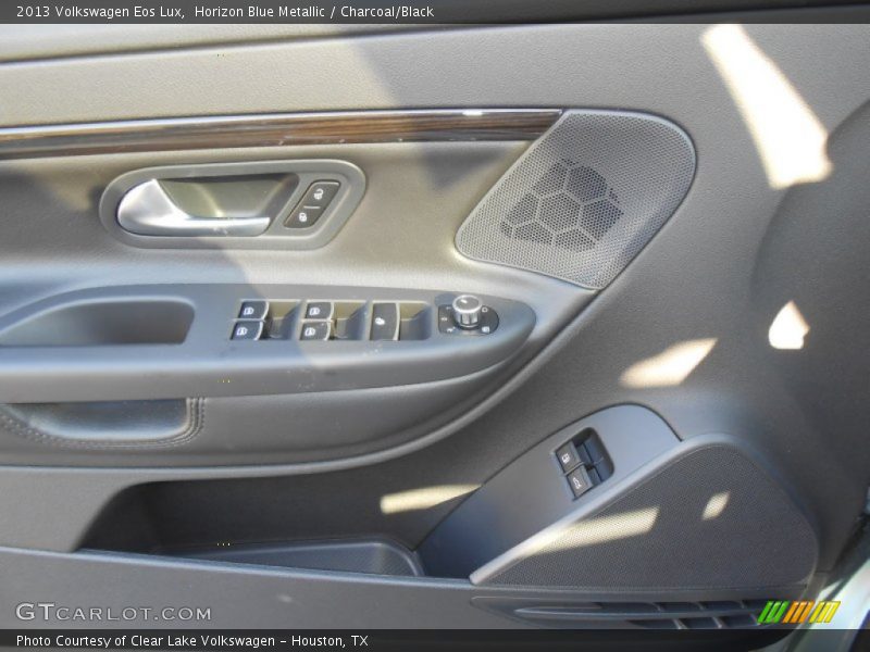Horizon Blue Metallic / Charcoal/Black 2013 Volkswagen Eos Lux