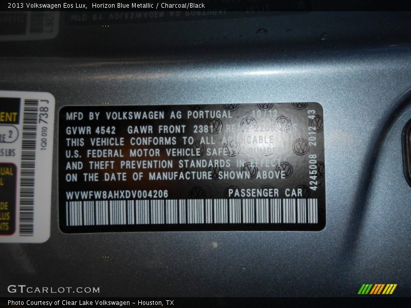 Horizon Blue Metallic / Charcoal/Black 2013 Volkswagen Eos Lux