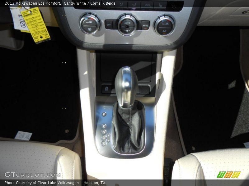 Candy White / Cornsilk Beige 2013 Volkswagen Eos Komfort