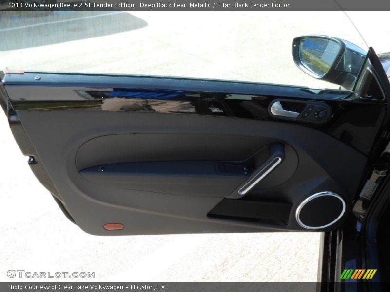 Deep Black Pearl Metallic / Titan Black Fender Edition 2013 Volkswagen Beetle 2.5L Fender Edition