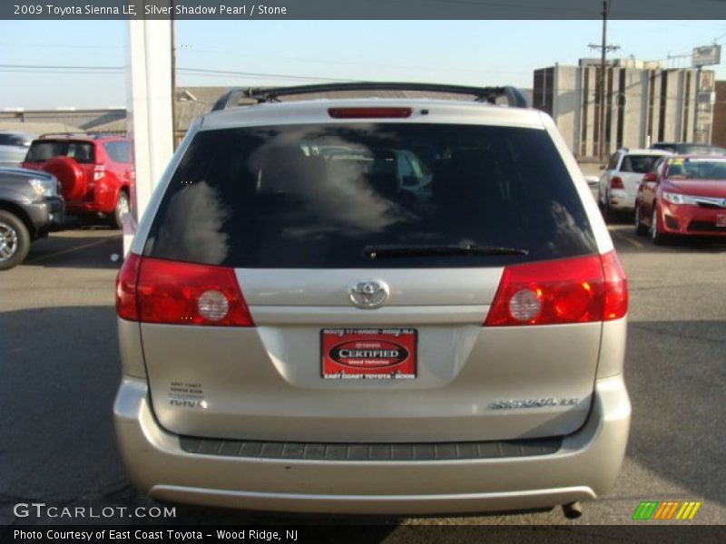 Silver Shadow Pearl / Stone 2009 Toyota Sienna LE