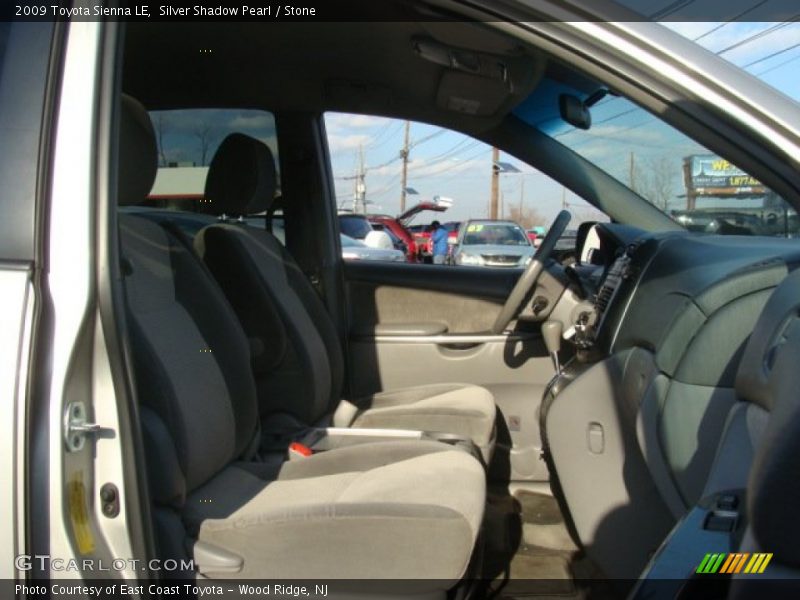Silver Shadow Pearl / Stone 2009 Toyota Sienna LE