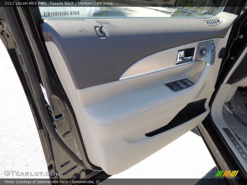 Tuxedo Black / Medium Light Stone 2013 Lincoln MKX FWD