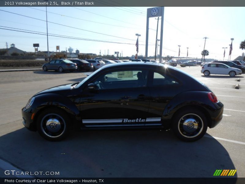 Black / Titan Black 2013 Volkswagen Beetle 2.5L