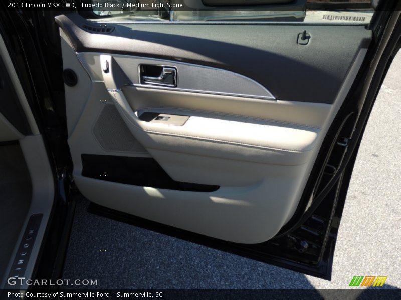 Tuxedo Black / Medium Light Stone 2013 Lincoln MKX FWD