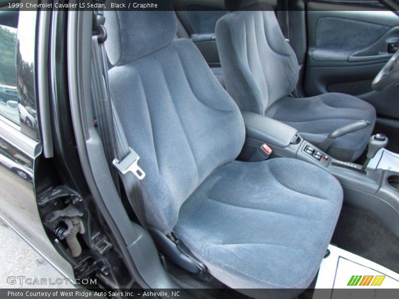 Black / Graphite 1999 Chevrolet Cavalier LS Sedan