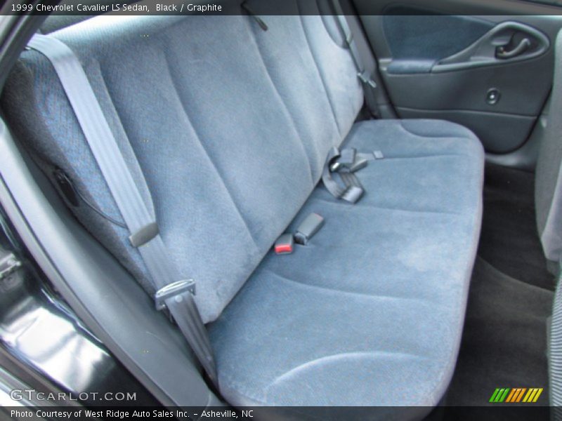 Black / Graphite 1999 Chevrolet Cavalier LS Sedan