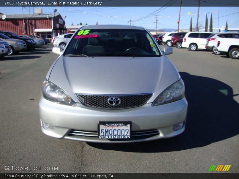 Lunar Mist Metallic / Dark Gray 2005 Toyota Camry SE