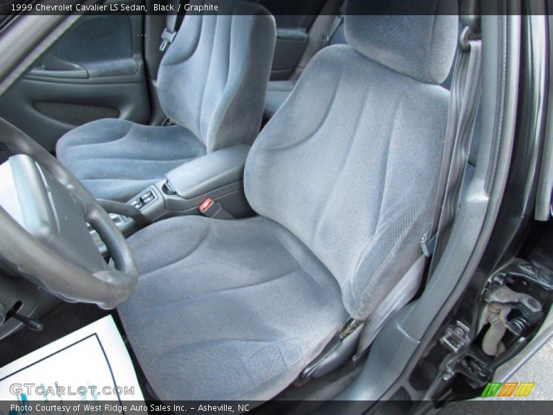 Black / Graphite 1999 Chevrolet Cavalier LS Sedan