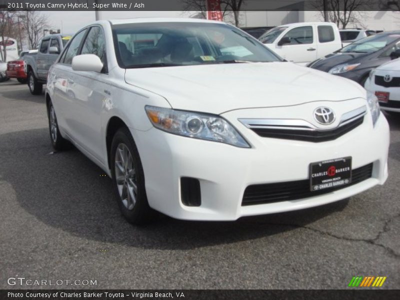 Super White / Ash 2011 Toyota Camry Hybrid