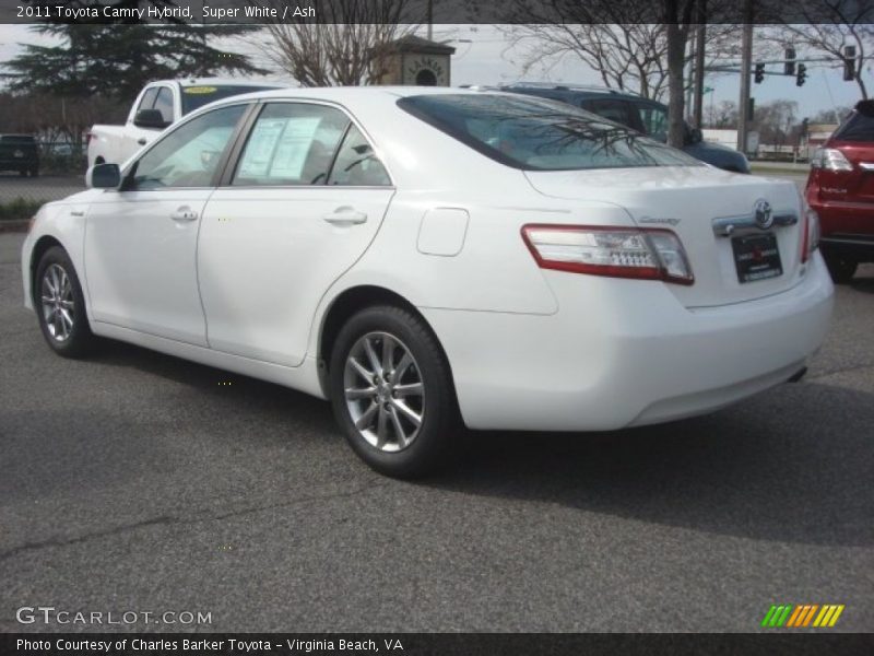 Super White / Ash 2011 Toyota Camry Hybrid
