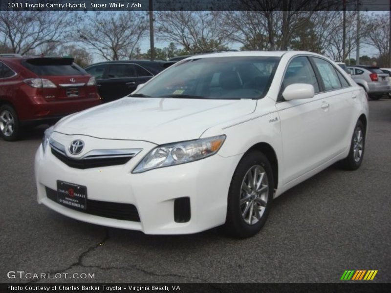 Super White / Ash 2011 Toyota Camry Hybrid