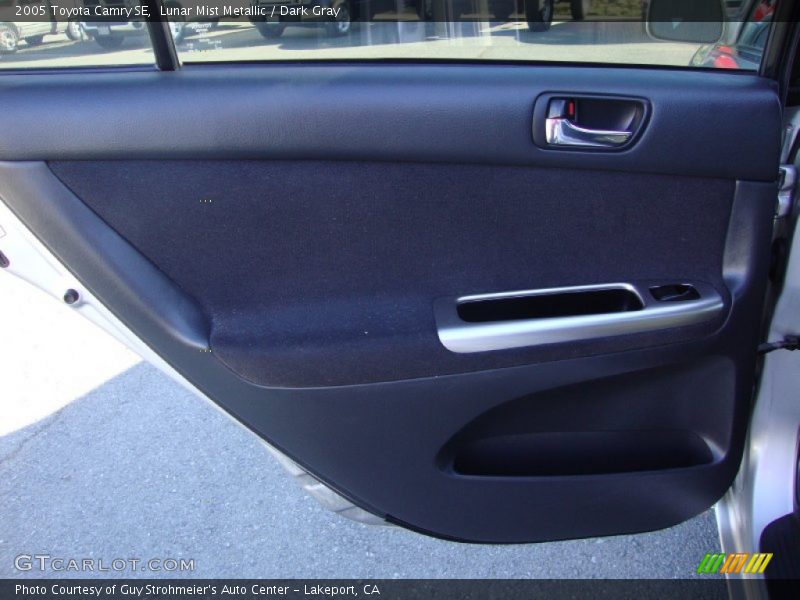Lunar Mist Metallic / Dark Gray 2005 Toyota Camry SE