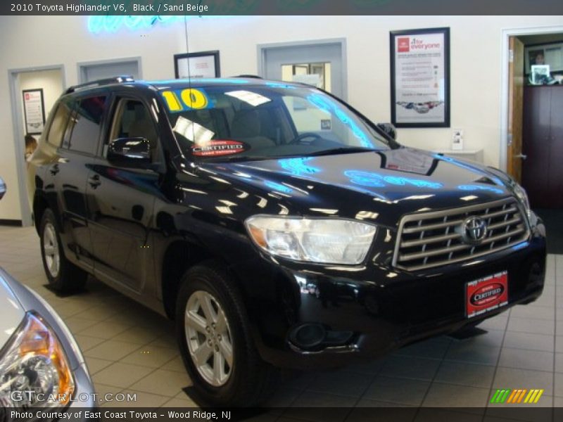 Black / Sand Beige 2010 Toyota Highlander V6