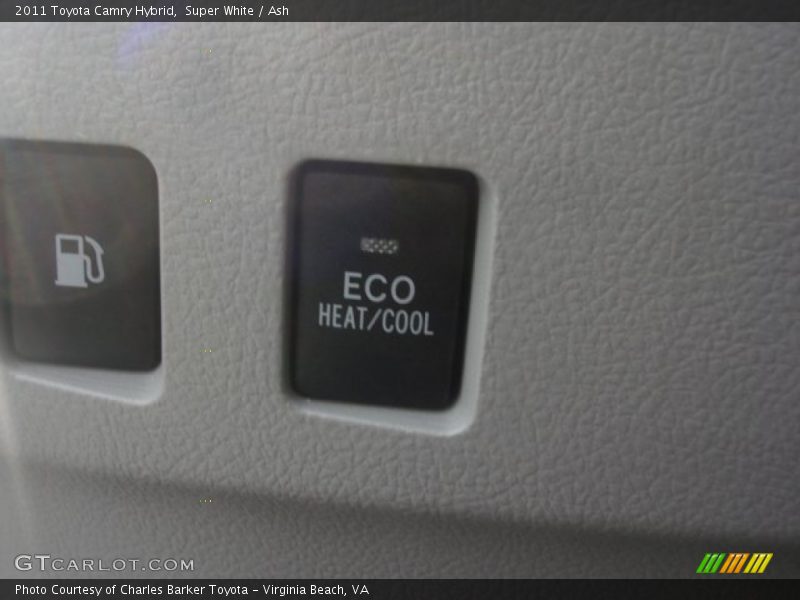 Super White / Ash 2011 Toyota Camry Hybrid