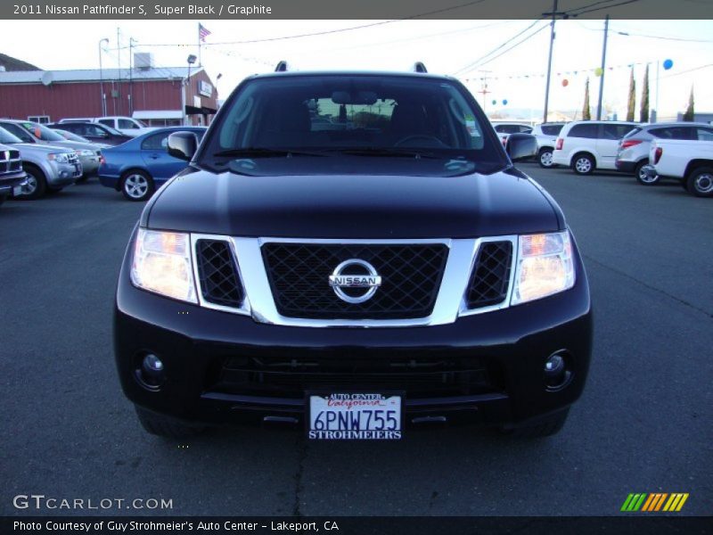 Super Black / Graphite 2011 Nissan Pathfinder S