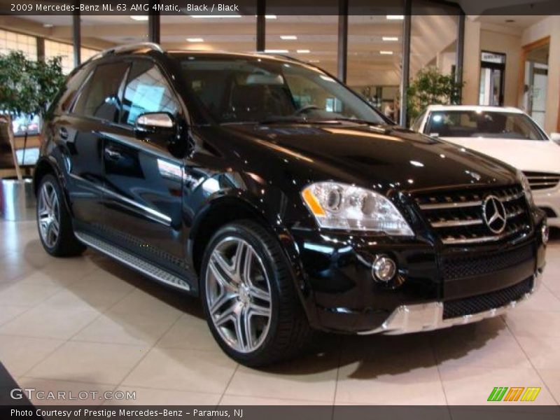 Black / Black 2009 Mercedes-Benz ML 63 AMG 4Matic