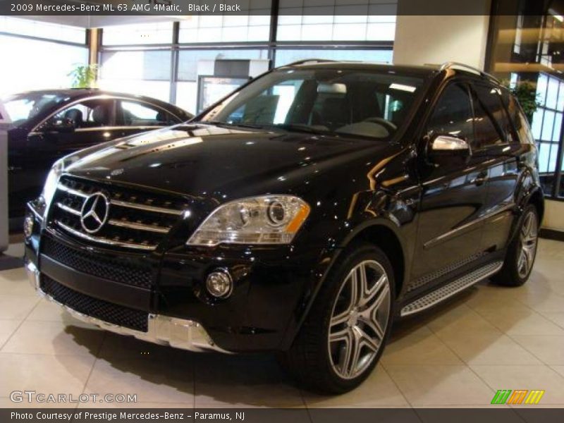 Black / Black 2009 Mercedes-Benz ML 63 AMG 4Matic